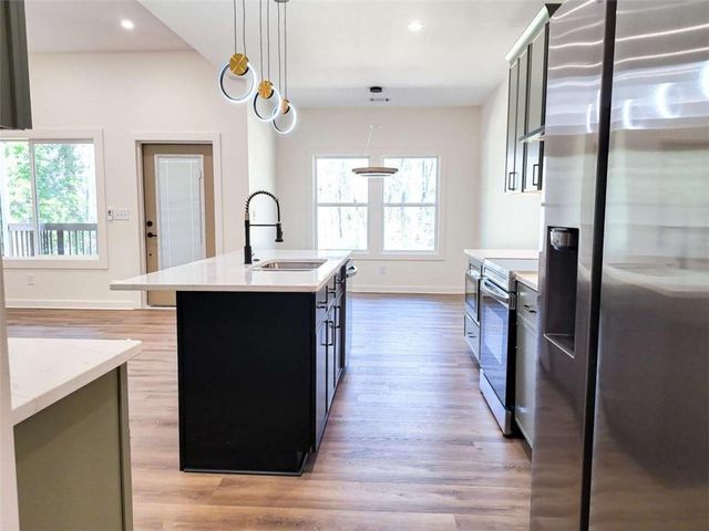 6138 Green Acres Drive SW, Covington, GA 30014