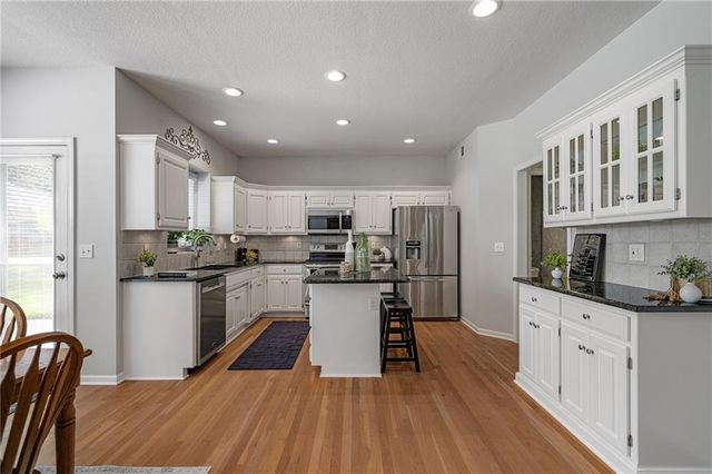 14805 Slater Street, Overland Park, KS 66221