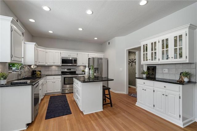 14805 Slater Street, Overland Park, KS 66221