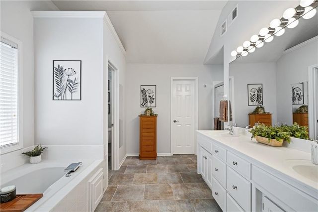 14805 Slater Street, Overland Park, KS 66221