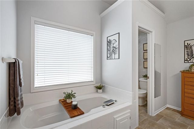 14805 Slater Street, Overland Park, KS 66221