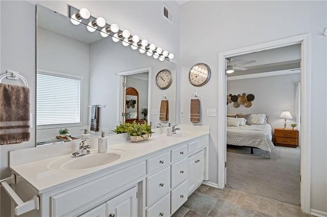 14805 Slater Street, Overland Park, KS 66221