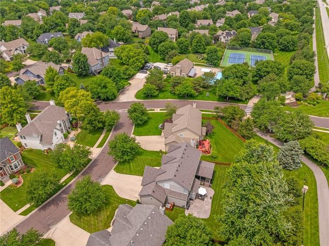 14805 Slater Street, Overland Park, KS 66221