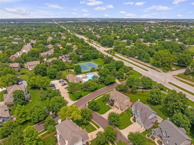 14805 Slater Street, Overland Park, KS 66221