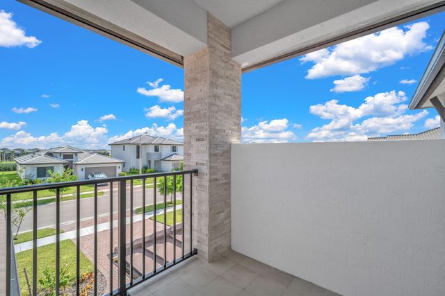 5291 Nevola Avenue, Ave Maria, FL 34142