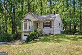 8087 Flamingo Drive, Jonesboro, GA 30238