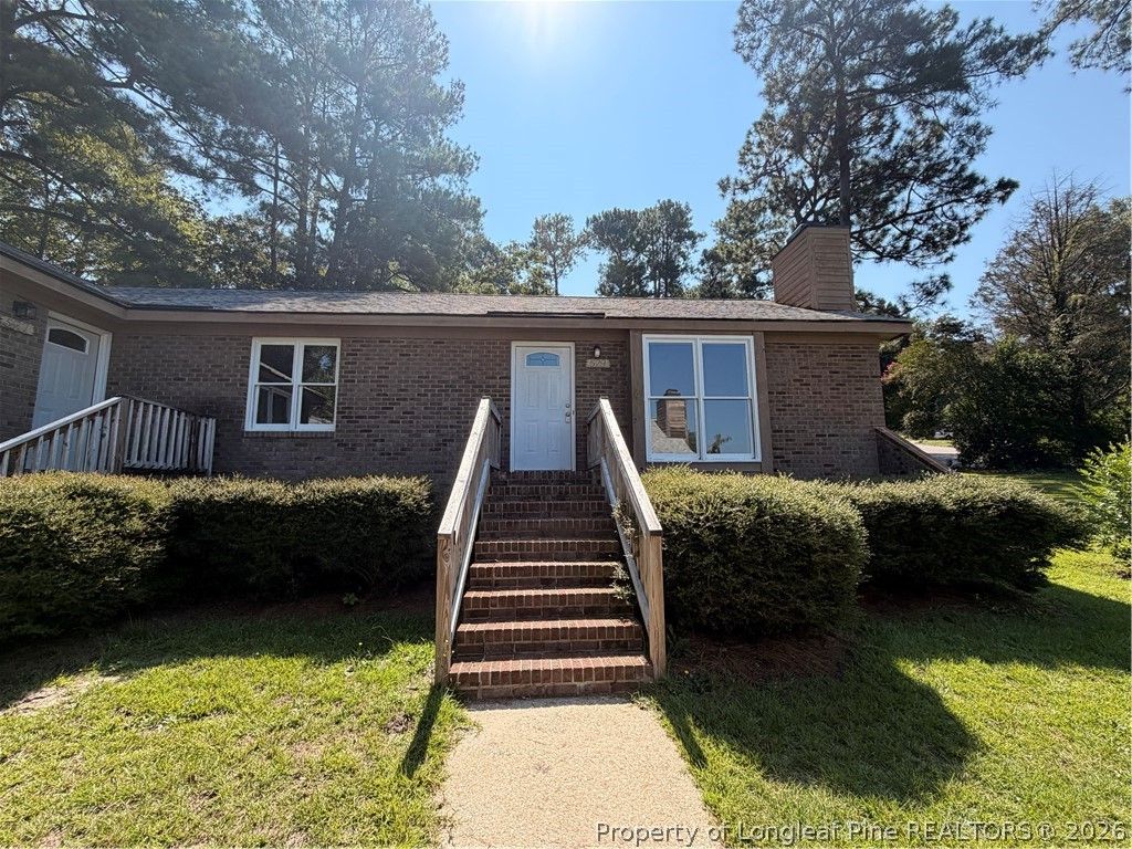 529 Coronation Drive, Fayetteville, NC 28311