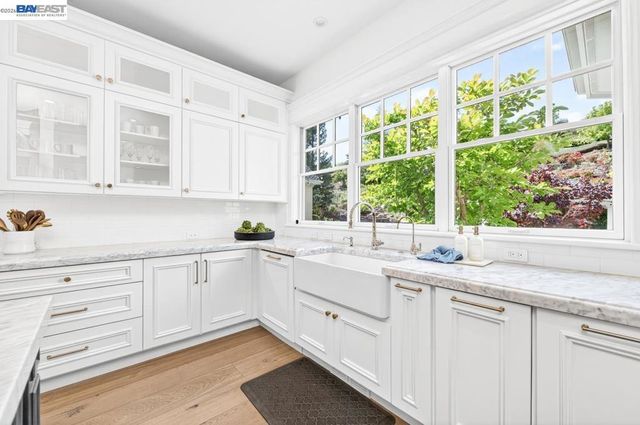 862 Gray Fox Cir, Pleasanton, CA 94566