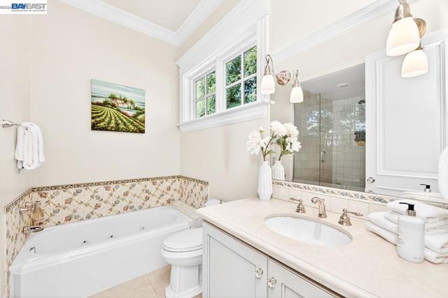 862 Gray Fox Cir, Pleasanton, CA 94566