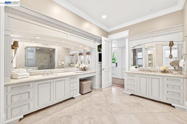 862 Gray Fox Cir, Pleasanton, CA 94566