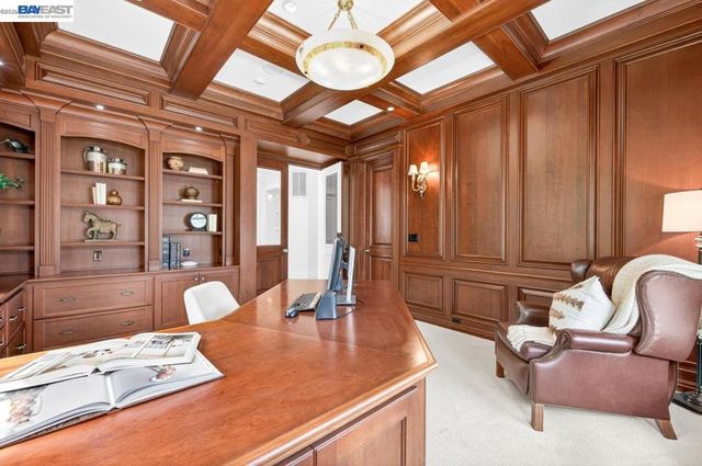 862 Gray Fox Cir, Pleasanton, CA 94566