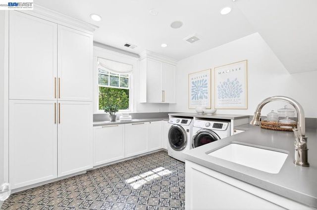 862 Gray Fox Cir, Pleasanton, CA 94566