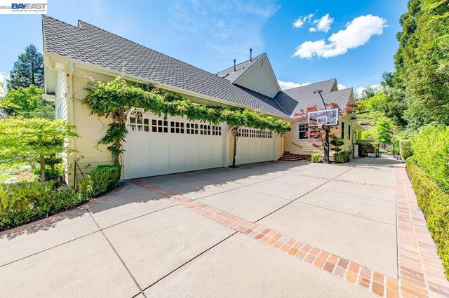 862 Gray Fox Cir, Pleasanton, CA 94566