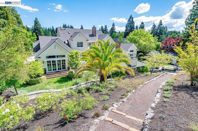 862 Gray Fox Cir, Pleasanton, CA 94566