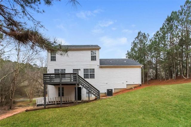 1380 Timber Walk Drive, Loganville, GA 30052
