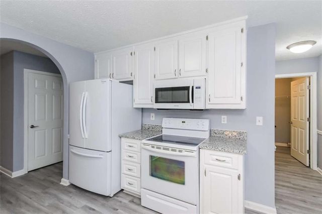 1380 Timber Walk Drive, Loganville, GA 30052