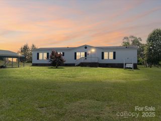 124 Gatewood Drive, Lawndale, NC 28090
