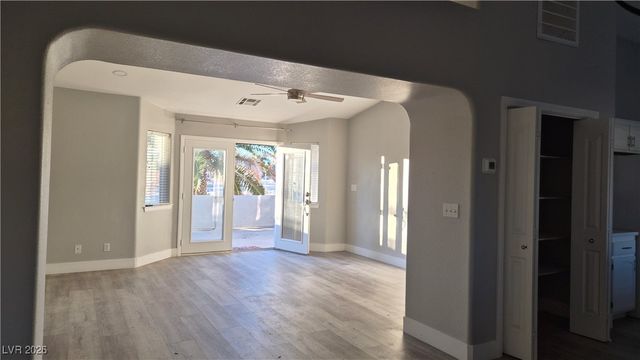 5271 Deanna Street, Pahrump, NV 89048