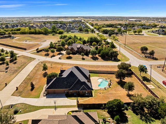 12901 Smokey Ranch Drive, Fort Worth, TX 76052