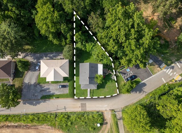 45 Lawn St, Clarksville, TN 37040