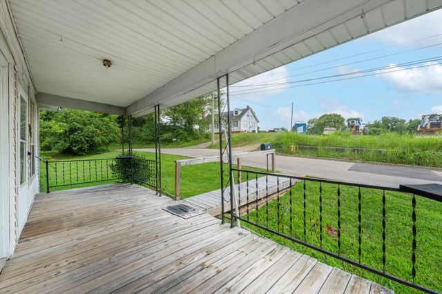45 Lawn St, Clarksville, TN 37040
