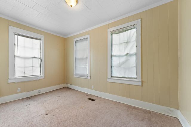 45 Lawn St, Clarksville, TN 37040