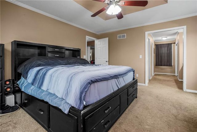 15855 Gardner West Road, Gardner, KS 66030