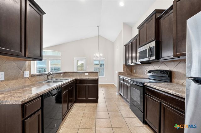 1230 Fawn Lily Drive, Temple, TX 76502