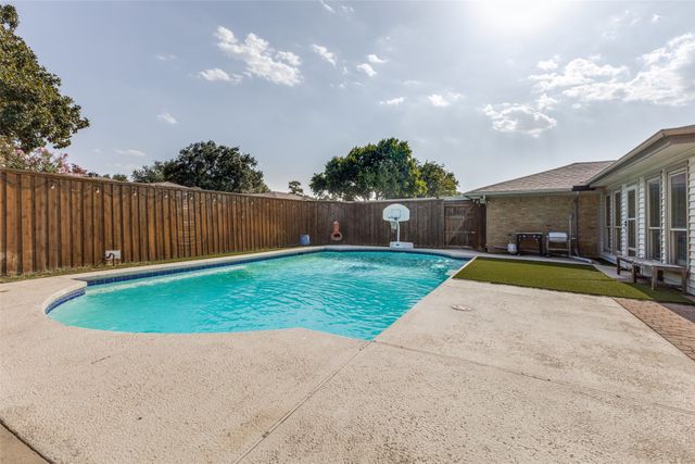 2512 Evergreen Drive, Plano, TX 75075