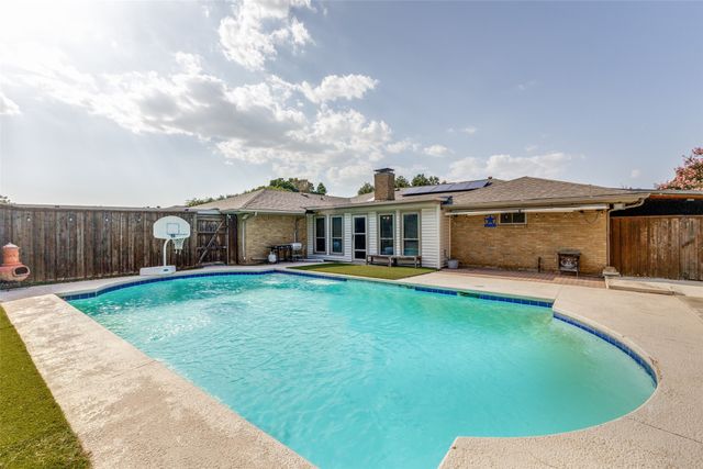 2512 Evergreen Drive, Plano, TX 75075