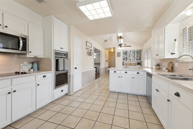 2512 Evergreen Drive, Plano, TX 75075