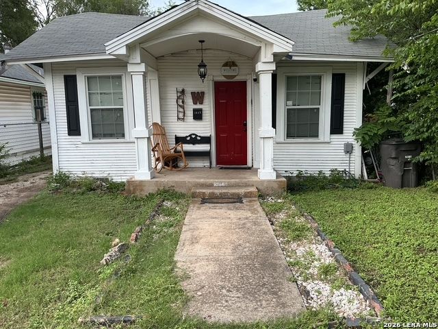 1822 W WOODLAWN AVE, San Antonio, TX 78201