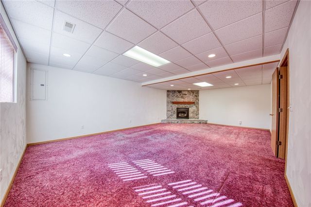 209 Falcon Ridge DRIVE, New Kensington, PA 15068