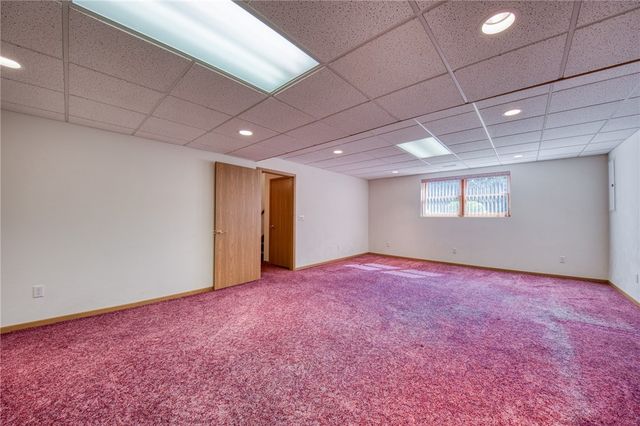 209 Falcon Ridge DRIVE, New Kensington, PA 15068