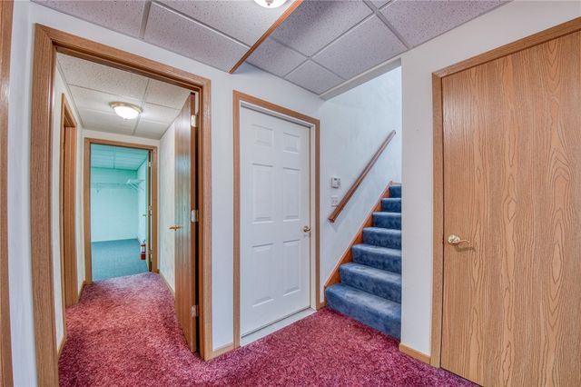 209 Falcon Ridge DRIVE, New Kensington, PA 15068