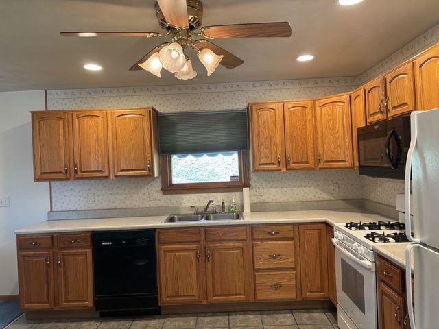 209 Falcon Ridge DRIVE, New Kensington, PA 15068