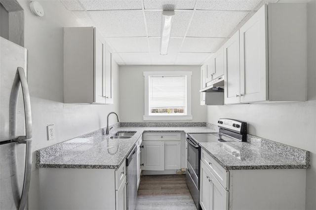 1909 19TH STREET S, St Petersburg, FL 33712