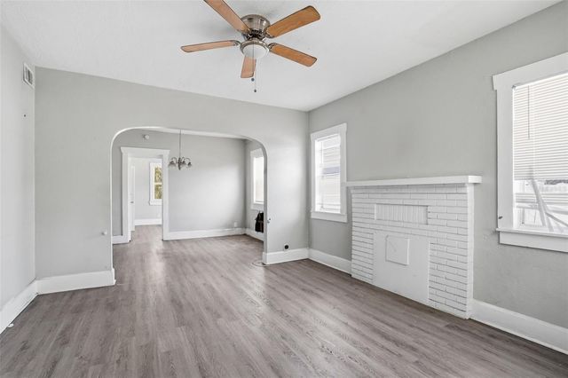 1909 19TH STREET S, St Petersburg, FL 33712