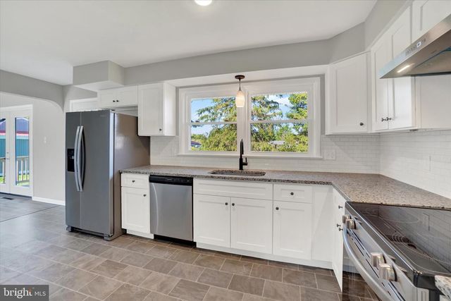 2330 BIRCH RD, York, PA 17408