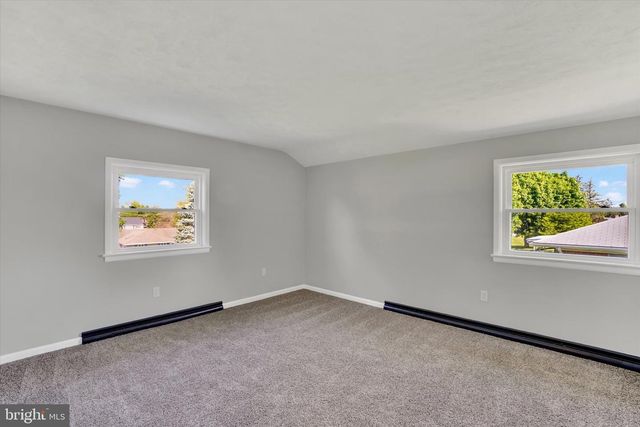 2330 BIRCH RD, York, PA 17408