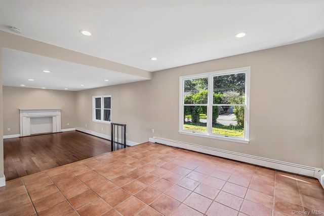 273 Cambon Avenue, Saint James, NY 11780