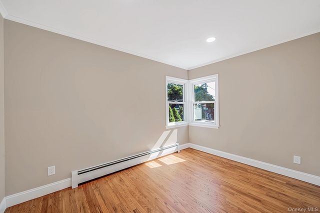 273 Cambon Avenue, Saint James, NY 11780