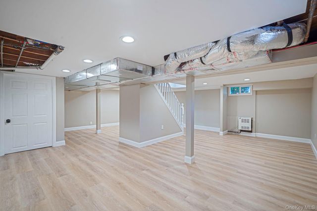 273 Cambon Avenue, Saint James, NY 11780