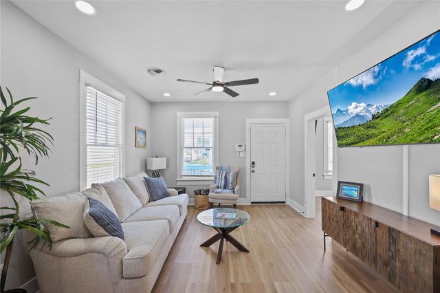 1802 Ursuline Street, Galveston, TX 77550