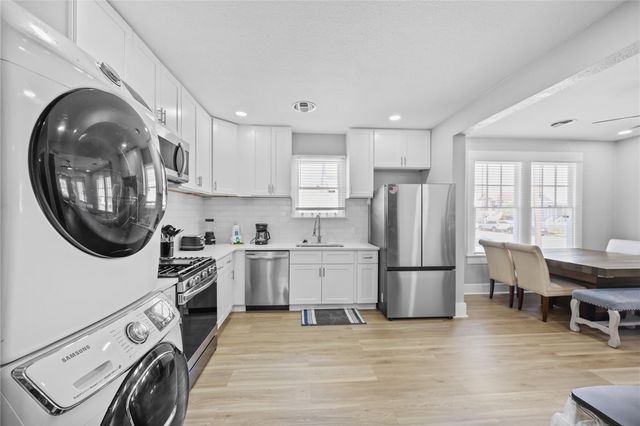 1802 Ursuline Street, Galveston, TX 77550