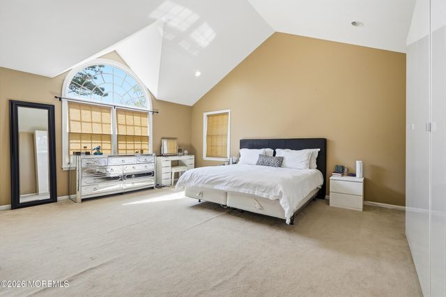 58 Georgetown Road, Eatontown, NJ 07724