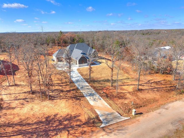 15919 Vernon Circle, Newalla, OK 74857