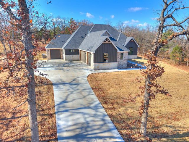 15919 Vernon Circle, Newalla, OK 74857