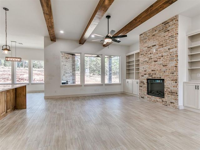 15919 Vernon Circle, Newalla, OK 74857