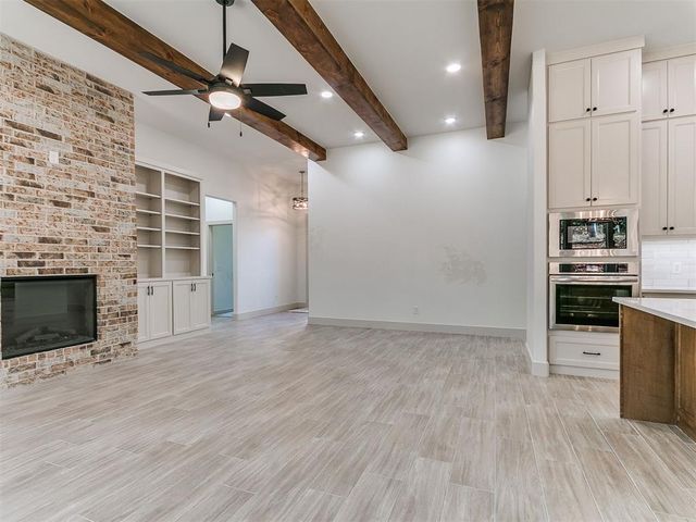 15919 Vernon Circle, Newalla, OK 74857